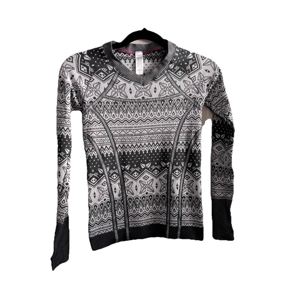 ivivva by lululemon Glacier Geometric Long Sleeve Blouse Size 10